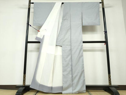 平和屋着物●上質な色無地　幾何学地紋　湊鼠色　正絹　逸品　DABD9788ud