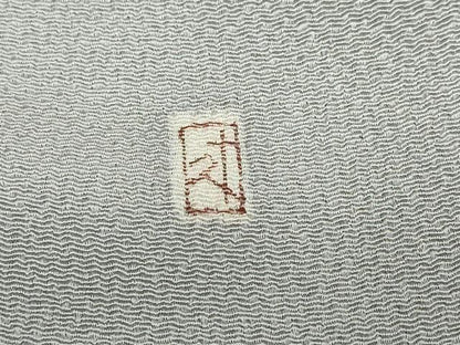 平和屋着物●加賀友禅の巨匠　初代　由水十久　色無地　銀鼠色　鬼しぼ縮緬　正絹　逸品　DABD9833ud