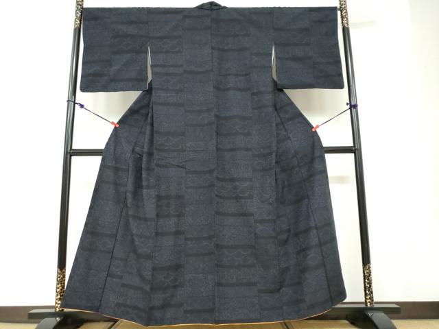 平和屋着物●結城紬　横段吉祥草花文　正絹　逸品　DABD9836ud