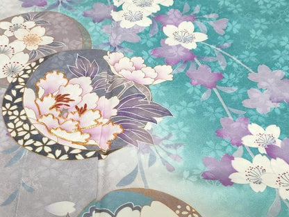 平和屋着物●豪華振袖　駒刺繍　花丸文　暈し染め　金彩　正絹　逸品　DABD9905ud