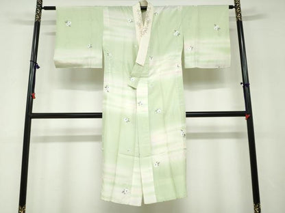 平和屋着物●長襦袢　無双仕立て　舞花文　暈し染め　金彩　半衿刺繍　正絹　逸品　DABD9929ud