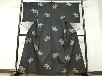平和屋着物●本場大島紬　7マルキ　地空き　舞花文　正絹　逸品　DABD9967ud