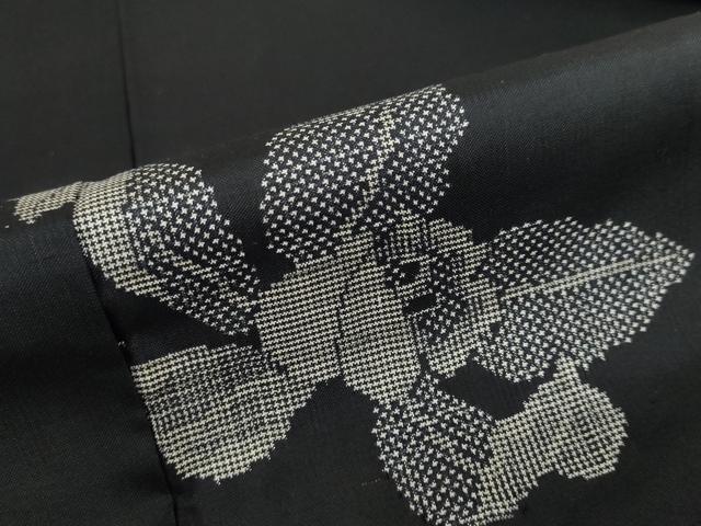平和屋着物●本場大島紬　7マルキ　地空き　舞花文　正絹　逸品　DABD9967ud