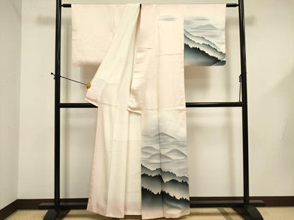 平和屋着物■訪問着　遠山風景シルエット　暈し染め　正絹　逸品　DABE0083ya
