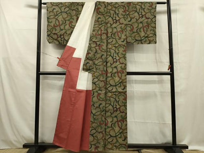 平和屋着物■本場染大島紬 唐草文 正絹 逸品 未使用 DABE0436ya