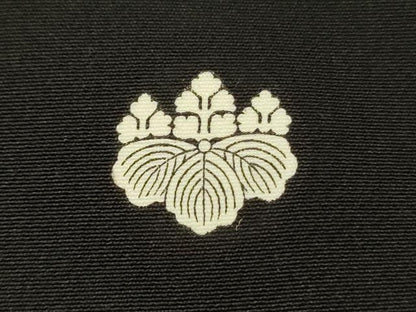 平和屋着物■豪華黒留袖 雪輪吉祥花文 金彩 正絹 逸品 DABE0461ya