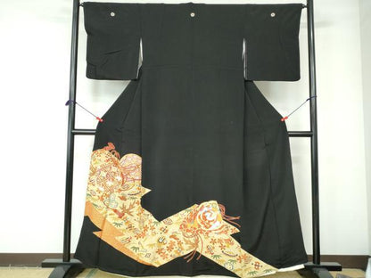 平和屋着物■豪華黒留袖　駒刺繍　鼓宝尽くし文　金彩　正絹　逸品　DABE0739qa