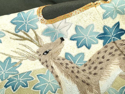 平和屋着物■豪華黒留袖　駒刺繍　エ霞楓動物文　鹿　金彩　正絹　逸品　DABE0781qa