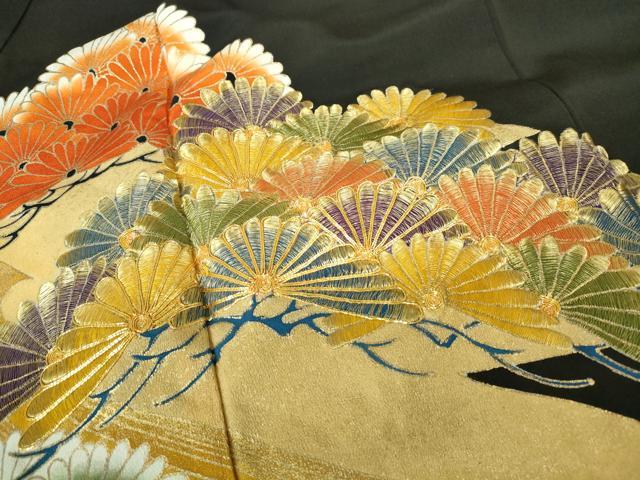 平和屋着物■豪華黒留袖　花松文　金彩　正絹　逸品　DABE0797qa