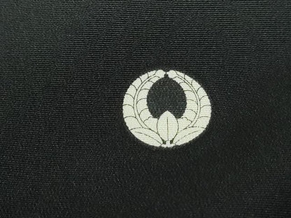 平和屋着物■豪華黒留袖　作家物　花文箱文　暈し染め　金銀彩　正絹　逸品　DABE0826qa