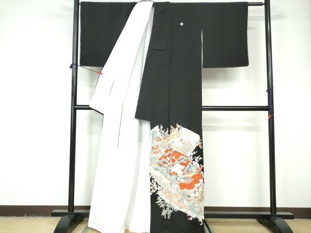 平和屋着物■豪華黒留袖　駒刺繍　向かい鶴花松文　金彩　正絹　逸品　DABE0831qa
