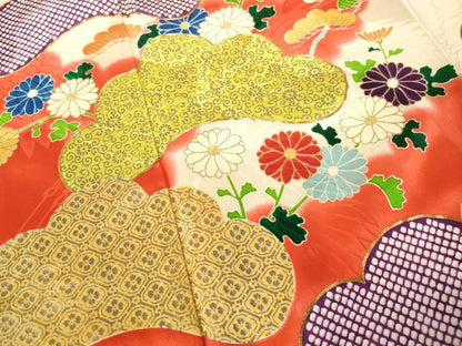 平和屋着物■豪華振袖　駒刺繍　枝松花文　暈し染め　金彩　三越扱い　正絹　逸品　DABE0852qa