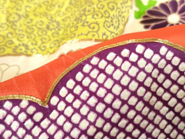 平和屋着物■豪華振袖　駒刺繍　枝松花文　暈し染め　金彩　三越扱い　正絹　逸品　DABE0852qa