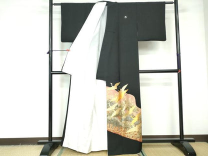 平和屋着物■豪華黒留袖　駒刺繍　流水飛鶴枝松文　金銀彩　正絹　逸品　DABE0857qa