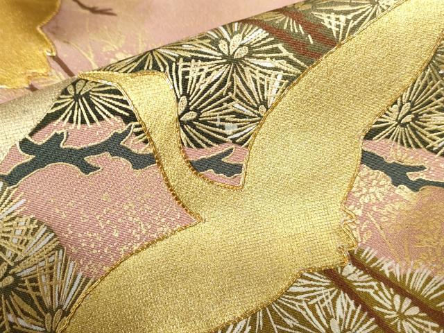 平和屋着物■豪華黒留袖　駒刺繍　流水飛鶴枝松文　金銀彩　正絹　逸品　DABE0857qa