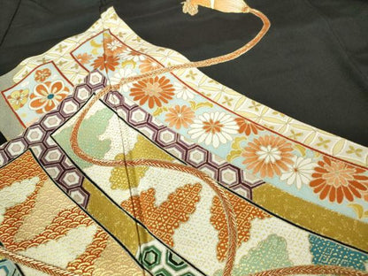 平和屋着物■豪華黒留袖　駒刺繍　舞花楓文　江戸紐　金彩　正絹　逸品　DABE0858qa