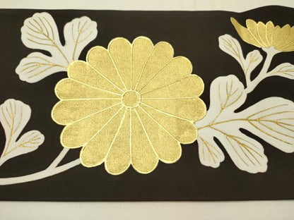平和屋着物●塩瀬　九寸名古屋帯　菊　黒地　金彩　正絹　逸品　DABE1032op