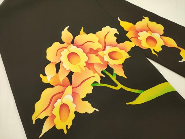 平和屋着物●塩瀬　九寸名古屋帯　草花　ろうけつ染め　黒地　逸品　DABE1046op