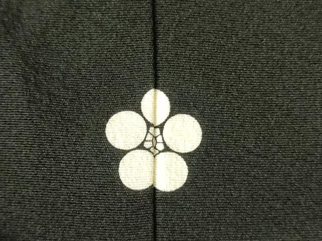 平和屋着物■豪華黒留袖　駒刺繍　宝尽くし扇面花文　金彩　正絹　逸品　DABE1129op
