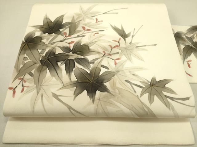 平和屋着物●塩瀬　九寸名古屋帯　手描き　枝楓文　金彩　三越扱い　逸品　DABE1326op