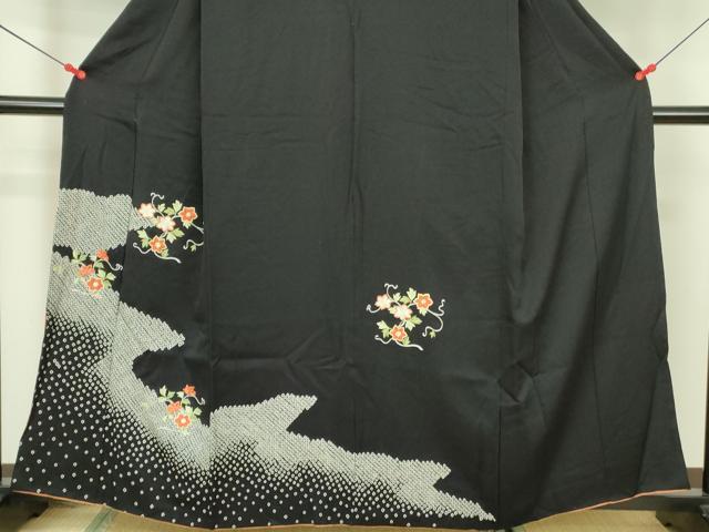 平和屋着物■訪問着 駒刺繍 総刺繍 絞り 花唐草文 黒地 正絹 逸品 DABE1859op