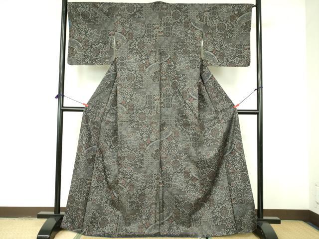 平和屋着物■上質な紬 洋花文 黒地 正絹 逸品 DABE1889op