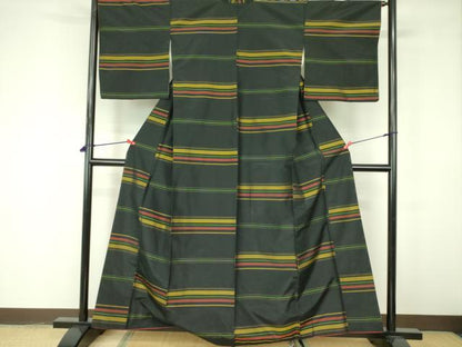 平和屋着物■本場縞大島紬 横段文 正絹 逸品 DABE1897op