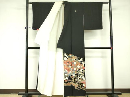 平和屋着物■豪華黒留袖　作家物　鴛鴦飛鶴花文　金彩　正絹　逸品　DABE1963op