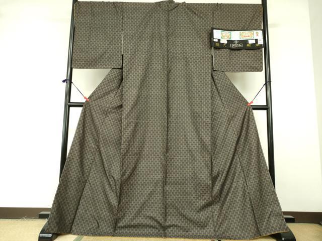 平和屋着物●本場大島紬　9マルキ　古代染色　純泥染　麻の葉15釜　窪田織物謹製　証紙付き　ロング丈　正絹　逸品　DABE1994op