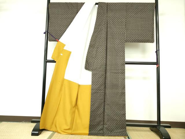 平和屋着物●本場大島紬　9マルキ　古代染色　純泥染　麻の葉15釜　窪田織物謹製　証紙付き　ロング丈　正絹　逸品　DABE1994op