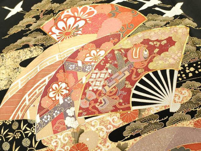 平和屋着物■豪華黒留袖　駒刺繍　扇面宝尽くし文　金彩　正絹　逸品　DABE2536cd