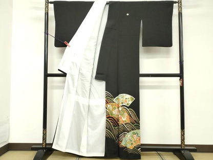 平和屋着物■豪華黒留袖　駒刺繍　流水地紙花文　金彩　正絹　逸品　DABE2578cd