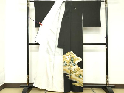 平和屋着物■豪華黒留袖 駒刺繍 荒波文 金彩 正絹 逸品 DABE2830cd