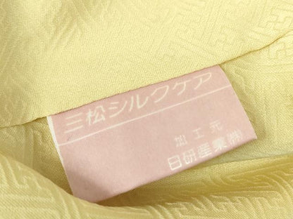 平和屋着物●上質な色無地　霞地紋　淡黄色　正絹　逸品　DABE4020az