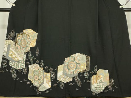 平和屋着物●豪華黒留袖　駒刺繍　正倉院花文　金彩　正絹　逸品　DABE4021az