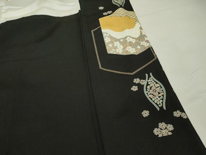 平和屋着物●豪華黒留袖　駒刺繍　正倉院花文　金彩　正絹　逸品　DABE4021az