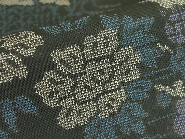 平和屋着物●本場大島紬　9マルキ　流水風景花文　正絹　逸品　DABE4038az
