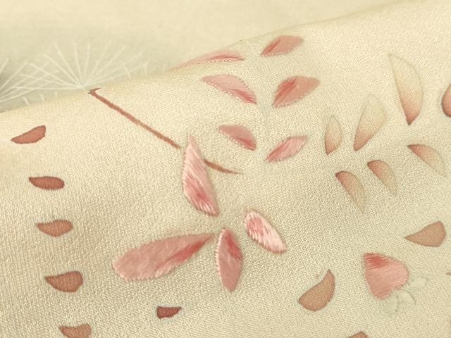 平和屋着物▽訪問着　単衣　刺繍　枝花文　暈し染め　正絹　逸品　AABC0562fy 楽天市場】平和屋着物○訪問着 駒刺繍 霞藤花文 暈し染め 金彩 正絹