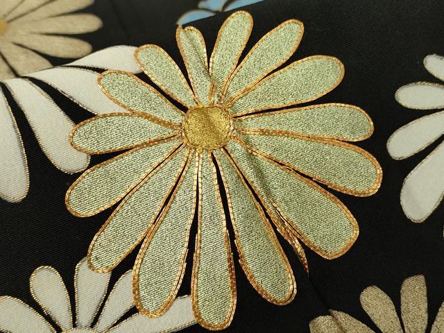 平和屋着物▽訪問着　単衣　駒刺繍　菊文　黒地　金彩　正絹　逸品　DABE4316az