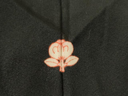 平和屋着物▽訪問着　単衣　駒刺繍　菊文　黒地　金彩　正絹　逸品　DABE4316az