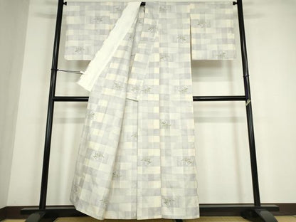 平和屋着物▽本場大島紬　白大島　9マルキ　単衣　市松花文　総絣　正絹　逸品　DABE4457az
