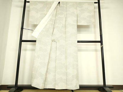平和屋着物▽本塩沢　単衣　雲重ね文　110亀甲　正絹　逸品　DABE4697az