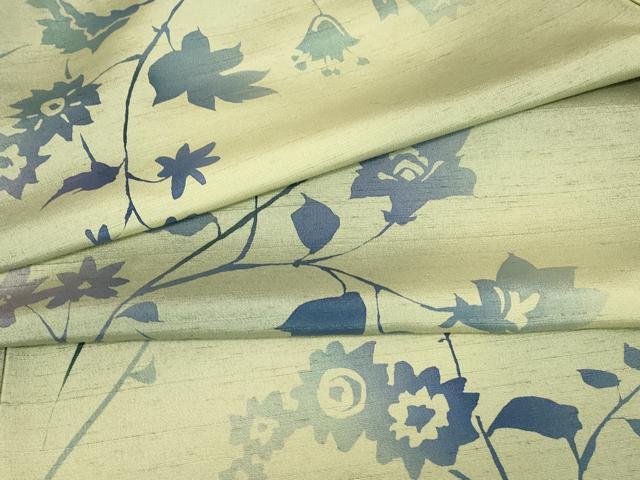 平和屋着物▽上質な小紋　紬地　単衣　型染め　草花文　暈し染め　正絹　逸品　DABE4803az