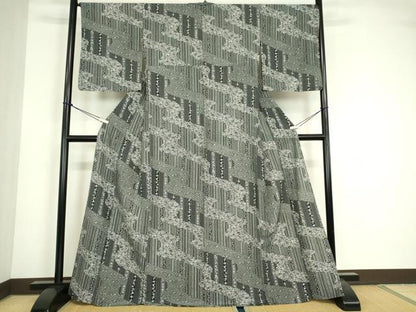 平和屋着物▽小紋　単衣　飛鳥宝尽くし花文　黒地　洗える着物　DABE4861az