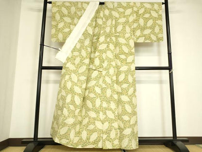 平和屋着物▽上質な紬　単衣　舞葉文　正絹　逸品　DABE4977az