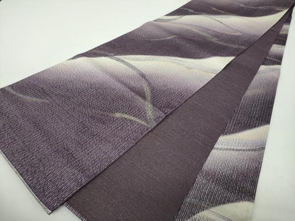 平和屋着物●六通柄袋帯　琉球貝紫　本泥染　手描き　刺繍　霞文　銀通し地　上代39万　反端付き　正絹　逸品　DABE5017ps
