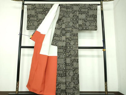 平和屋着物●本場大島紬　9マルキ　草花文　正絹　逸品　DABE5122ps