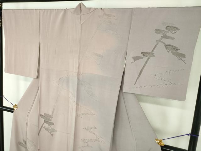 平和屋着物●本加賀友禅作家　鶴見保次監修　訪問着　寿光織　松文　暈し染め　銀糸　さが美扱い　正絹　逸品　DABE5135ps
