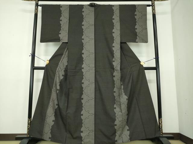 平和屋着物●本場大島紬　9マルキ　雪輪間道　正絹　逸品　DABE5141ps