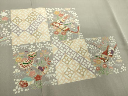 平和屋着物●訪問着　宝尽くし舞蝶花文　金彩　正絹　逸品　DABE5156ps